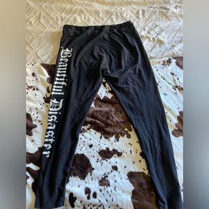 Beautiful disaster leggings